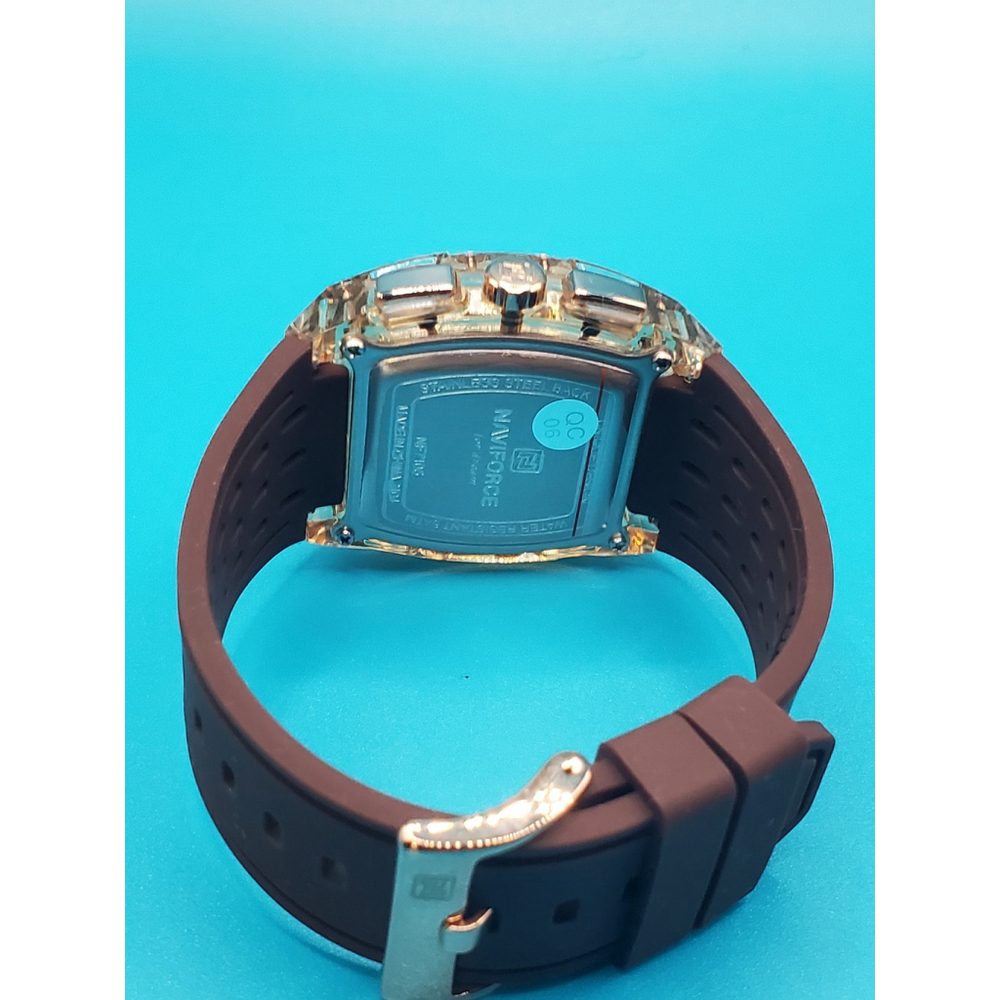 Mens Watch - Picture 6 of 12